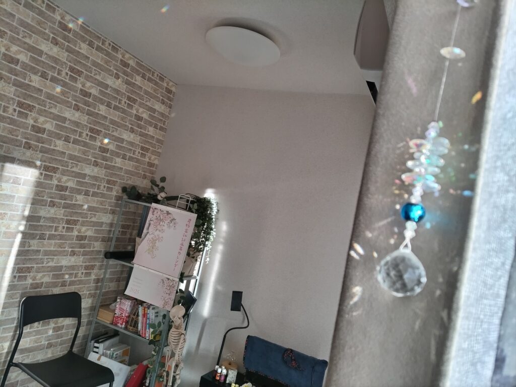 神経整体を行う整体院ドルミルの施術室。静かで落ち着いた空間。